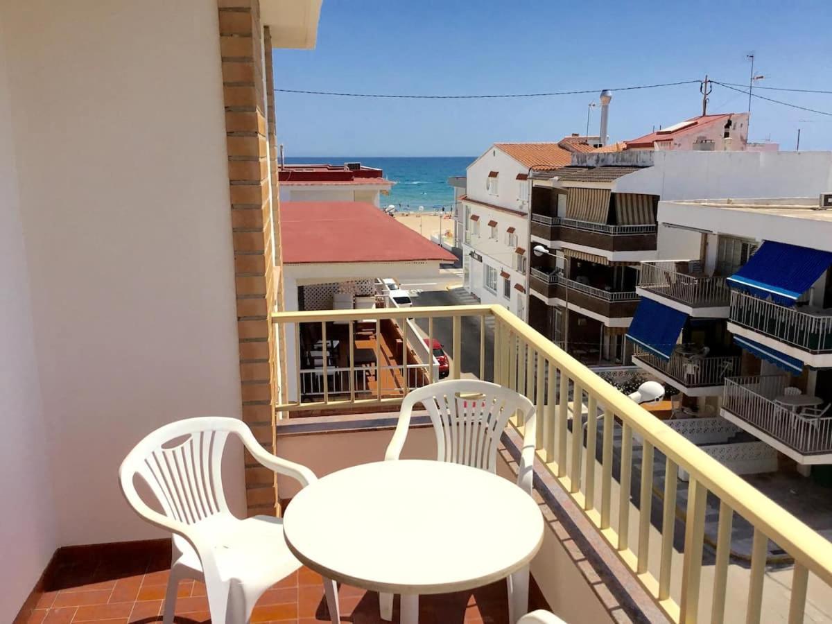 Apartamento Apartamento Familiar cerca del mar Oliva Exterior foto